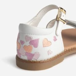 Sandale BUGGY Blanche Broderies Cœurs -Caprices Chaussures Boutique WWWERM 10123830208 5
