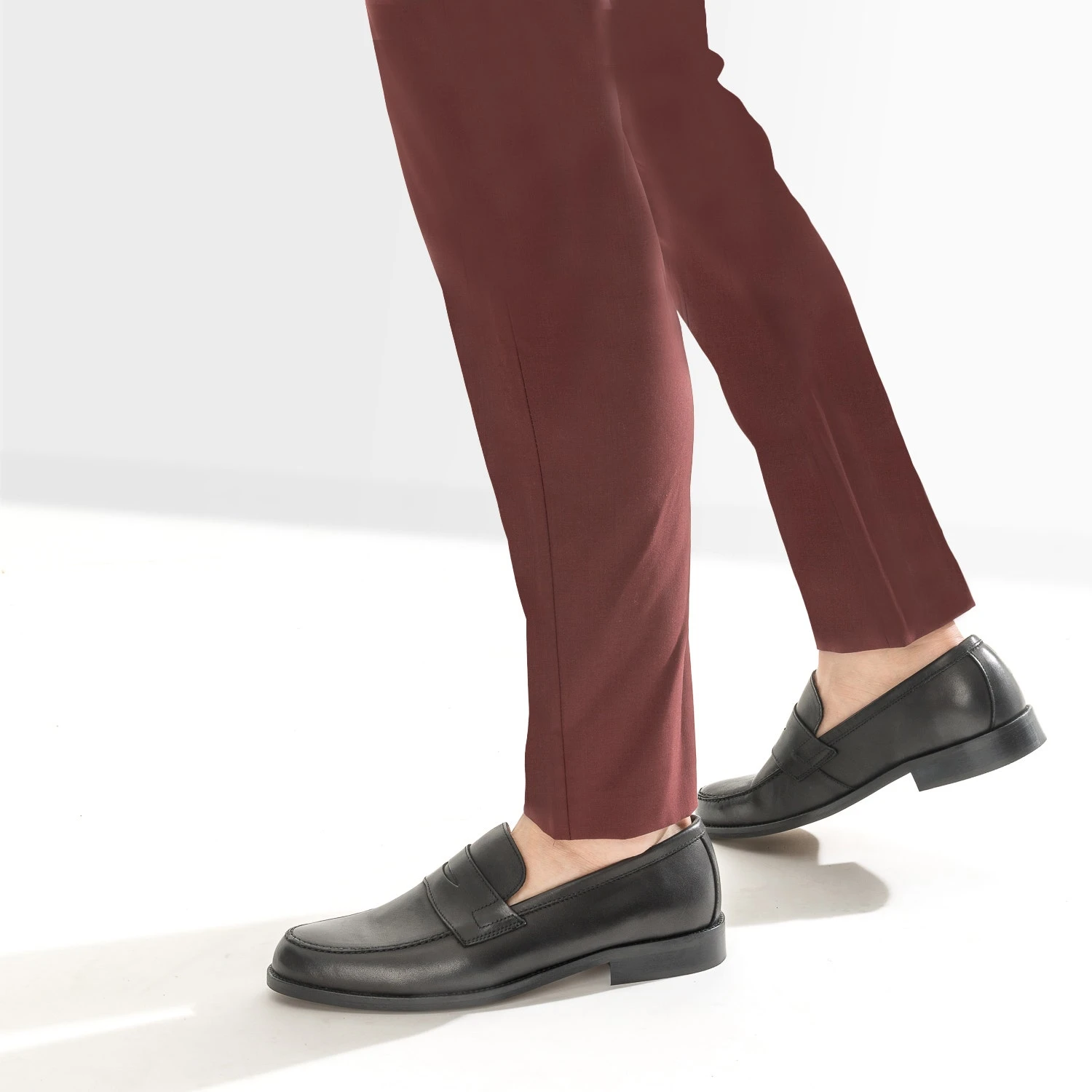 Mocassin Noir En Cuir 4 Mocassin Noir En Cuir – Image 2