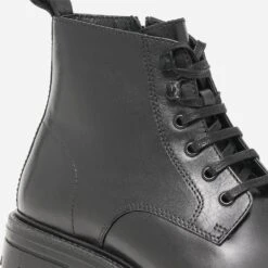 Bottine Noire En Cuir Crantée -Caprices Chaussures Boutique WWWERM 10272040183 5