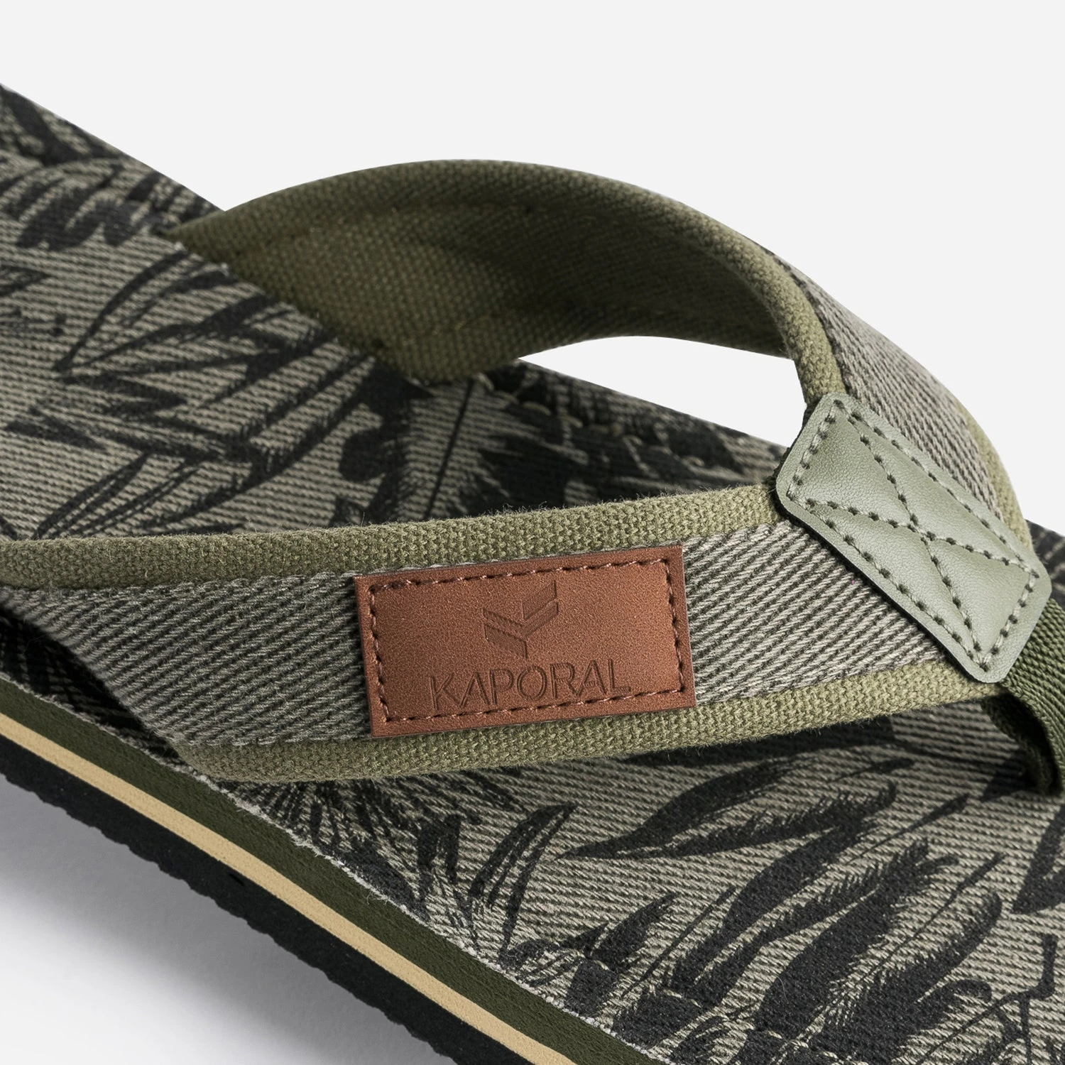 Tong KAPORAL Kaki à Semelle Imprimée 8 Tong KAPORAL Kaki à Semelle Imprimée – Image 6