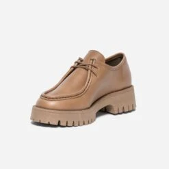 Derby TEXTO Camel éco-conçu Cuir à Semelle Crantée -Caprices Chaussures Boutique WWWERM 10383310001 2