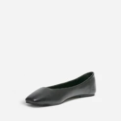 Ballerine Noire à Bout Carré -Caprices Chaussures Boutique WWWERM 10383400022 2