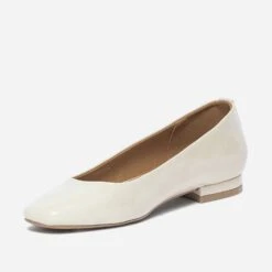 Ballerine Blanc Cassé Verni à Bout Carré -Caprices Chaussures Boutique WWWERM 10383400497 2