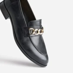 Mocassin Noir En Cuir à Chaîne -Caprices Chaussures Boutique WWWERM 10383580386 5