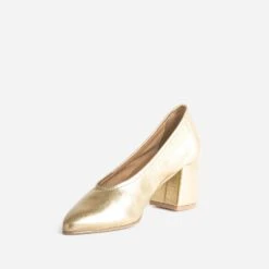 Escarpin Doré En Cuir à Décolleté Couvrant -Caprices Chaussures Boutique WWWERM 10383960019 2