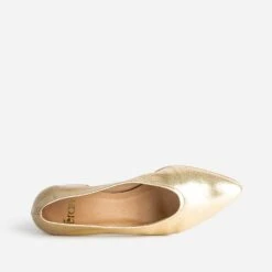 Escarpin Doré En Cuir à Décolleté Couvrant -Caprices Chaussures Boutique WWWERM 10383960019 4