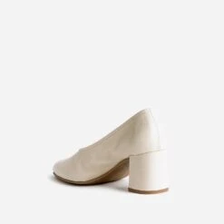 Escarpin Beige En Cuir à Décolleté Couvrant -Caprices Chaussures Boutique WWWERM 10383960020 3