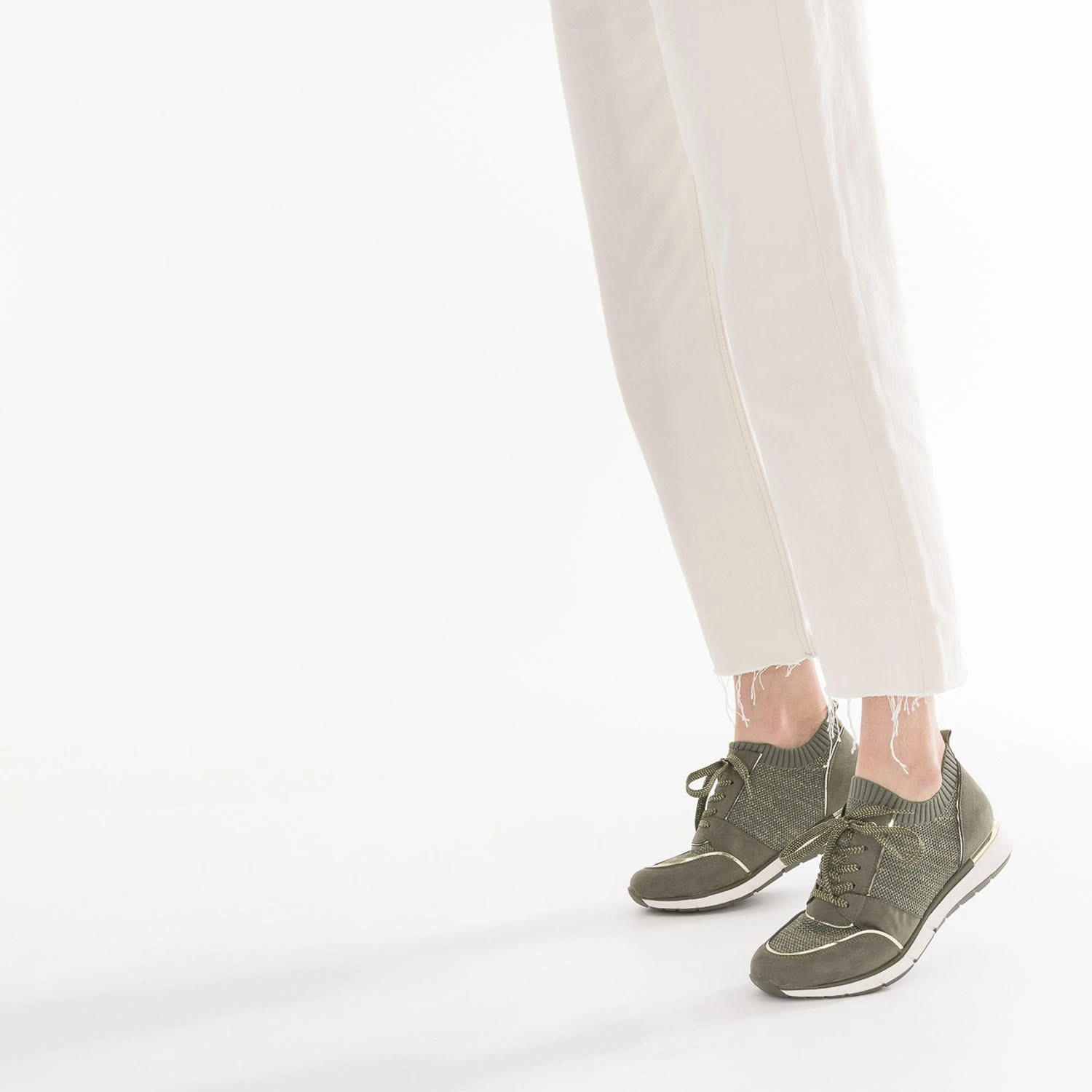 Tennis Kaki Tricotée 4 Tennis Kaki Tricotée – Image 2