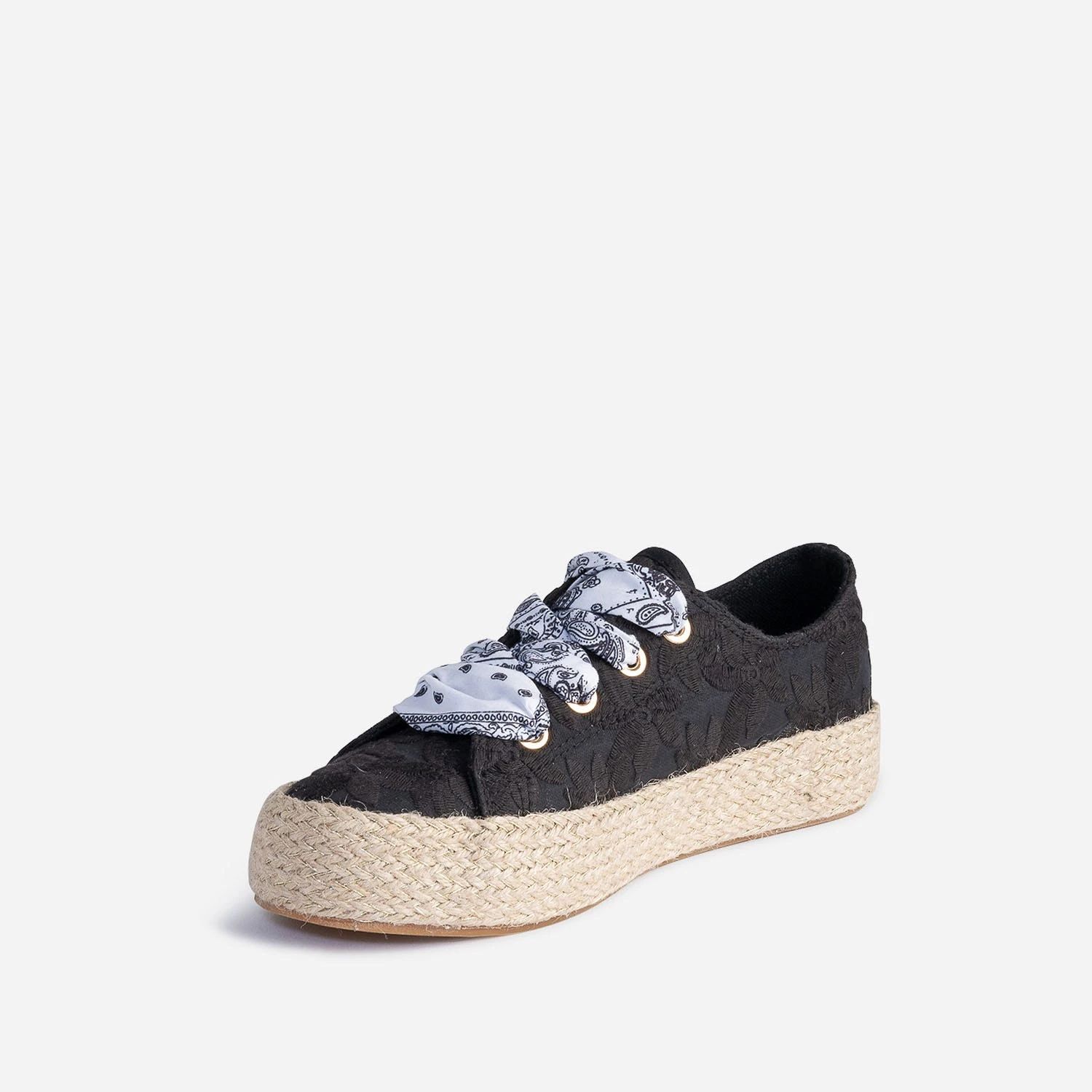 Tennis Noire Brodée Dentelle éco-conçue 7 Tennis Noire Brodée Dentelle éco-conçue – Image 5