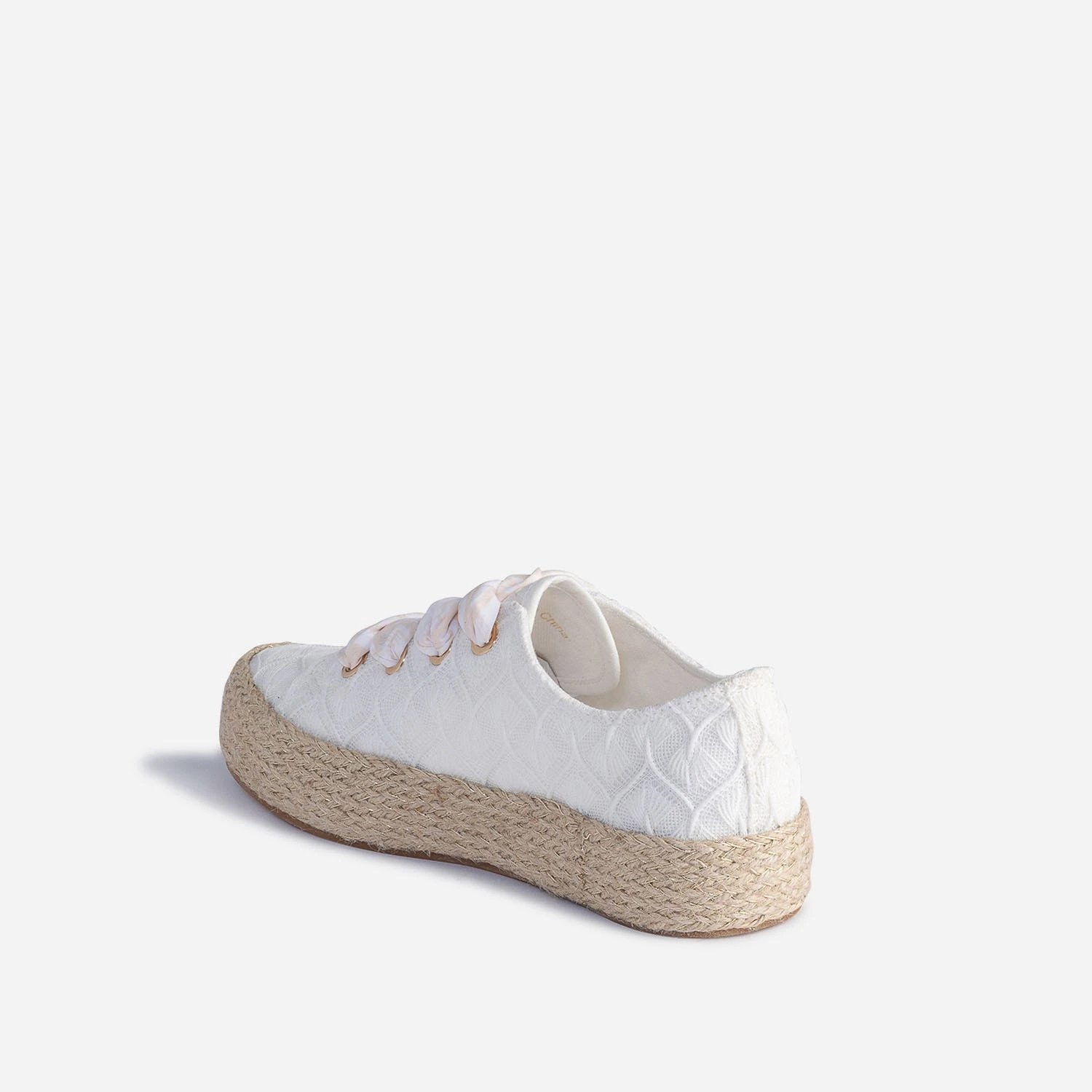 Tennis Blanche Brodée Dentelle éco-conçue 6 Tennis Blanche Brodée Dentelle éco-conçue – Image 4