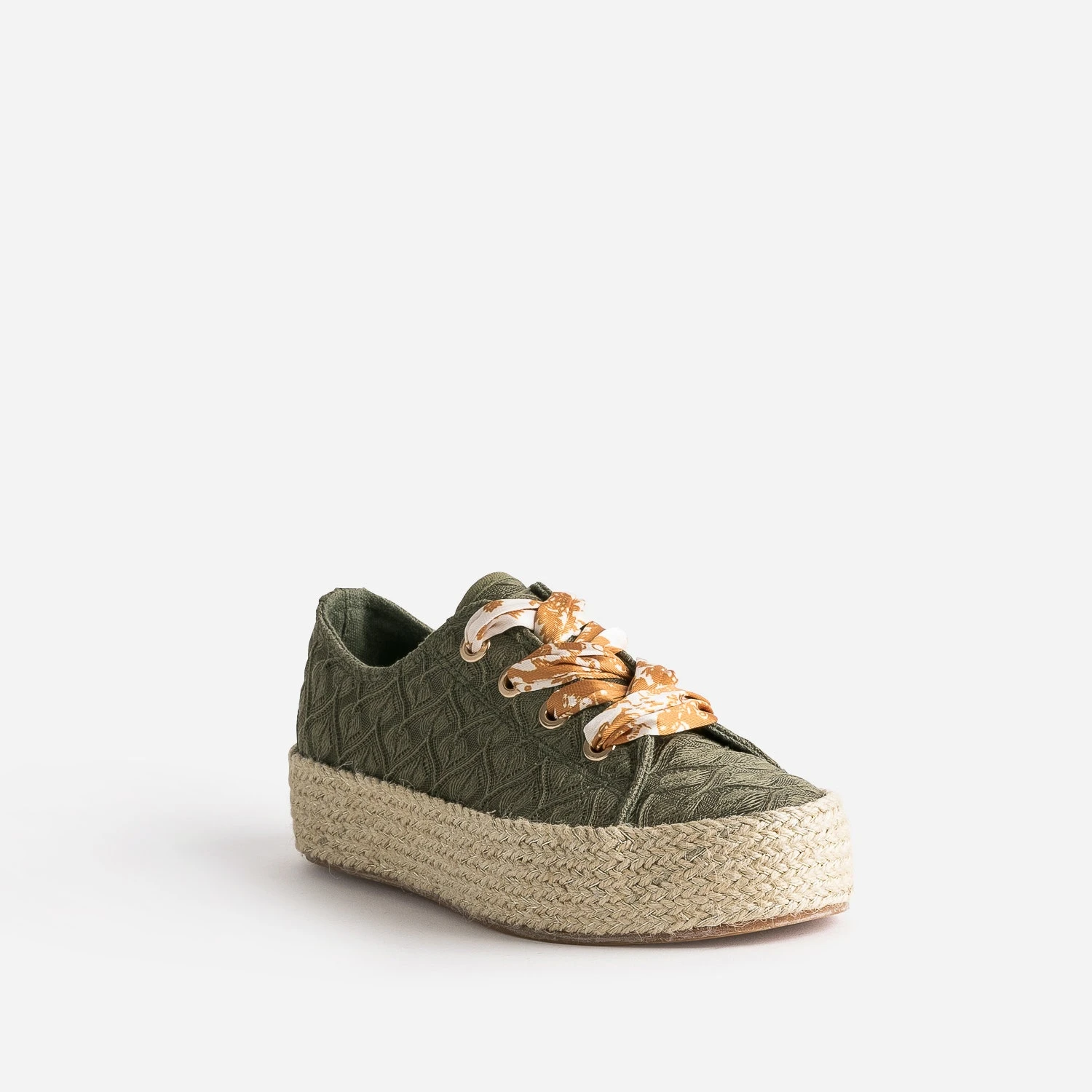 Tennis Kaki En Toile Brodée Dentelle éco-conçue 4 Tennis Kaki En Toile Brodée Dentelle éco-conçue – Image 2