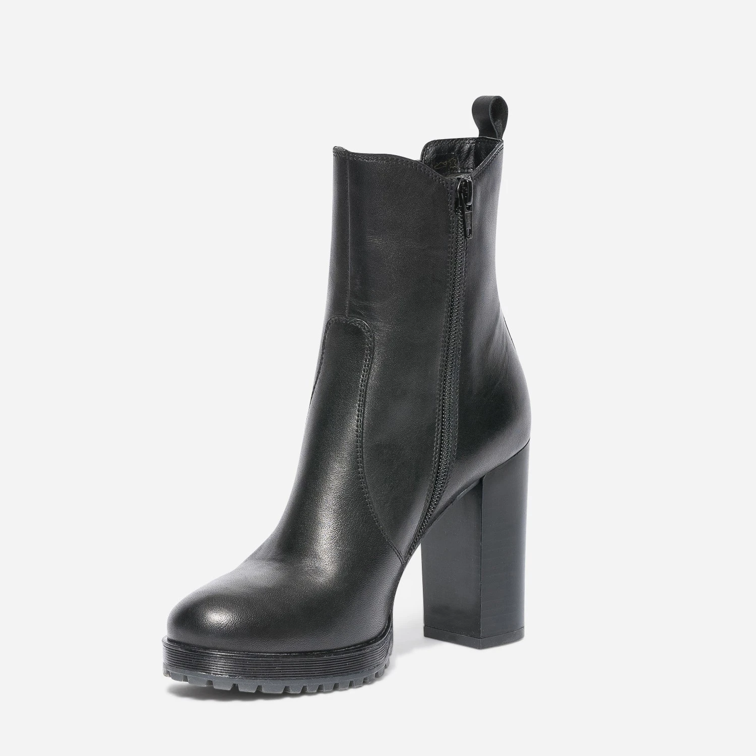 Boots TEXTO à Talon Noir 5 Boots TEXTO à Talon Noir – Image 3