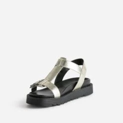 Sandale TEXTO Dorée En Cuir à Semelle Crantée -Caprices Chaussures Boutique WWWERM 10385760213 2