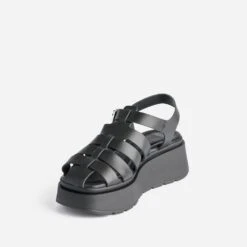 Sandale TEXTO Noire En Cuir Semelle Plateforme -Caprices Chaussures Boutique WWWERM 10385760489 2