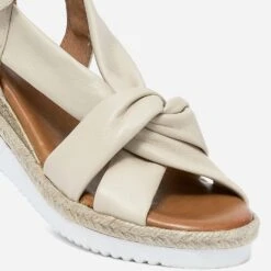 Sandale Compensée Beige En Cuir Souple -Caprices Chaussures Boutique WWWERM 10385920273 4