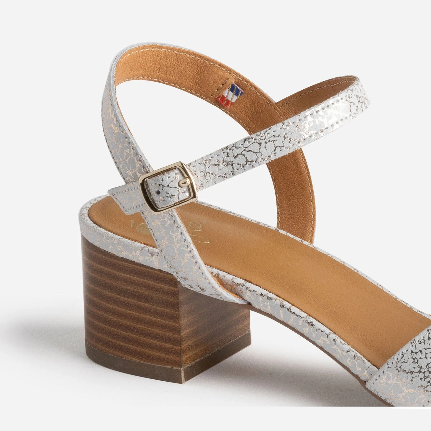 Sandale ERAM FLEX écrue En Cuir Détails Dorés 8 Sandale ERAM FLEX écrue En Cuir Détails Dorés – Image 6