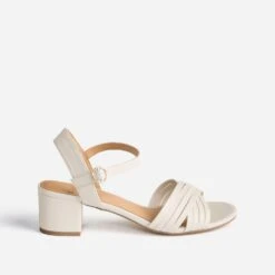 Sandale Beige à Brides Tressées