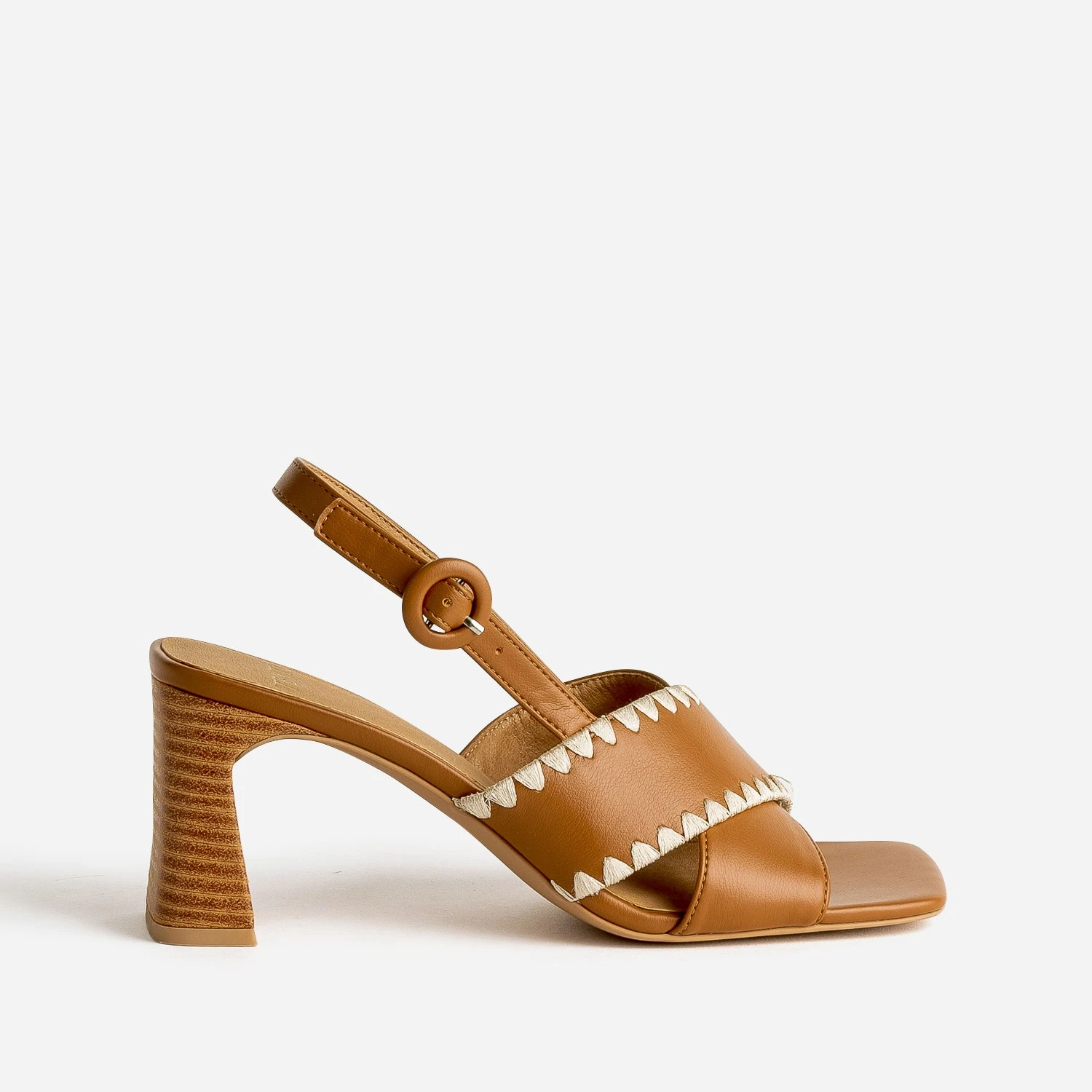 Sandale Camel En Cuir Avec Broderies 3 Sandale Camel En Cuir Avec Broderies