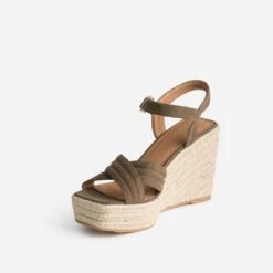 Sandale Compensée TEXTO Kaki Suédée 11 Sandale Compensée TEXTO Kaki Suédée -Caprices Chaussures Boutique WWWERM 10386420030 2