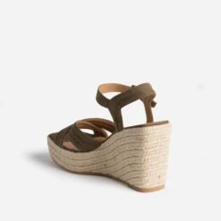 Sandale Compensée TEXTO Kaki Suédée 12 Sandale Compensée TEXTO Kaki Suédée -Caprices Chaussures Boutique WWWERM 10386420030 3