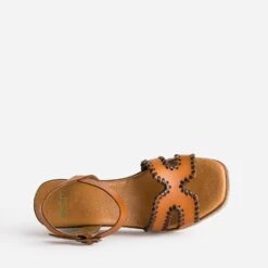 Sandale Compensée Cognac Cuir Tressé Marron -Caprices Chaussures Boutique WWWERM 10386420051 4