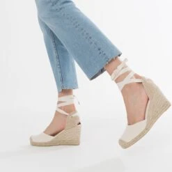 Espadrille Compensée écrue -Caprices Chaussures Boutique WWWERM 10386420576 10
