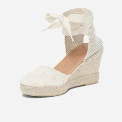 Espadrille Compensée écrue En Toile Avec Broderie Anglaise -Caprices Chaussures Boutique WWWERM 10386420609 2