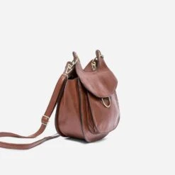 Sac Besace Cognac 11 Sac Besace Cognac -Caprices Chaussures Boutique WWWERM 10693840933 2