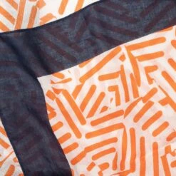 Foulard Carré TBS Blanc à Motif Graphique Rouge Et Bordure Marine -Caprices Chaussures Boutique WWWERM 10799760477 1