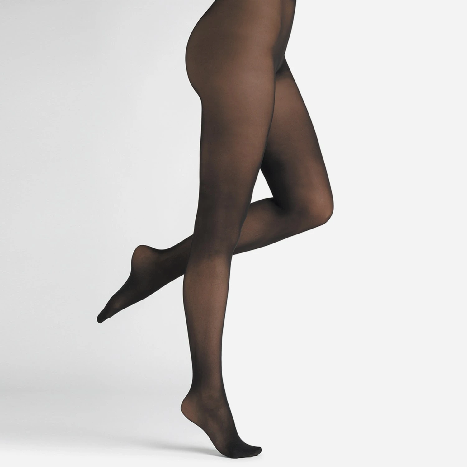 Collants Semi-opaques BLEUFORET Noirs Velouté 30D - Taille 2-M/L 4 Collants Semi-opaques BLEUFORET Noirs Velouté 30D - Taille 2-M/L – Image 2