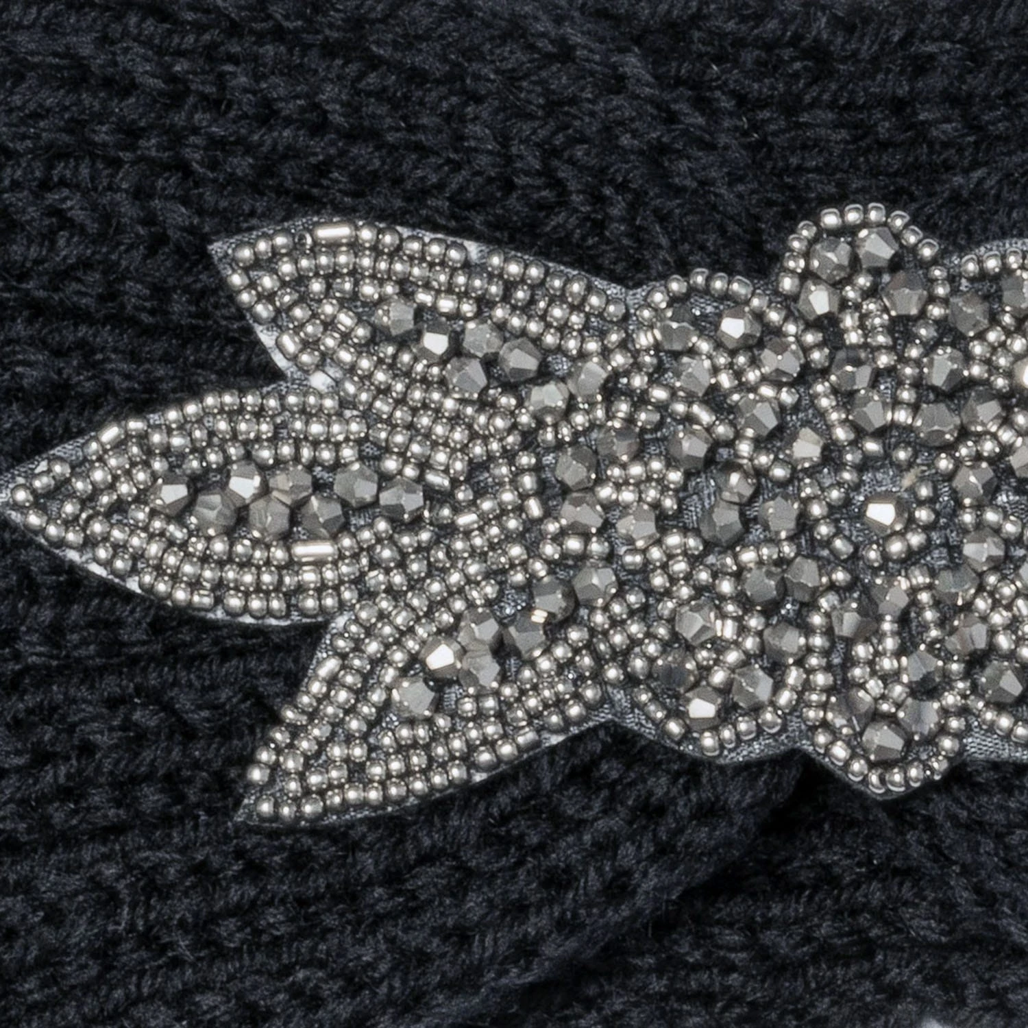 Headband-bijou TEXTO Noir En Maille 4 Headband-bijou TEXTO Noir En Maille – Image 2